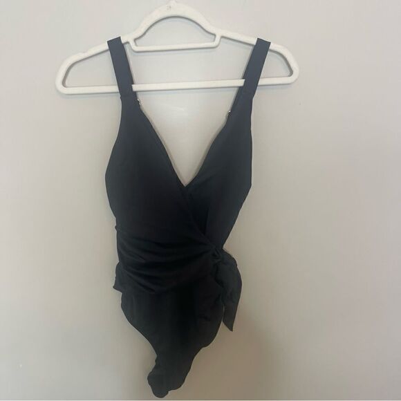 We are HAH Free People Wrap it up one piece Swimsuit black NEW Medium - Picture 9 of 10